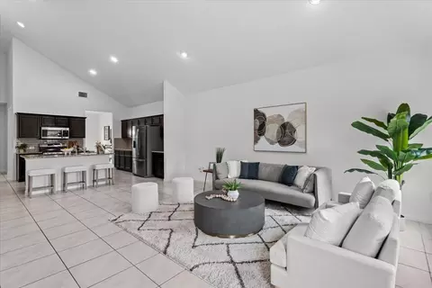 6701 Loretta White Ln, Austin, TX 78744