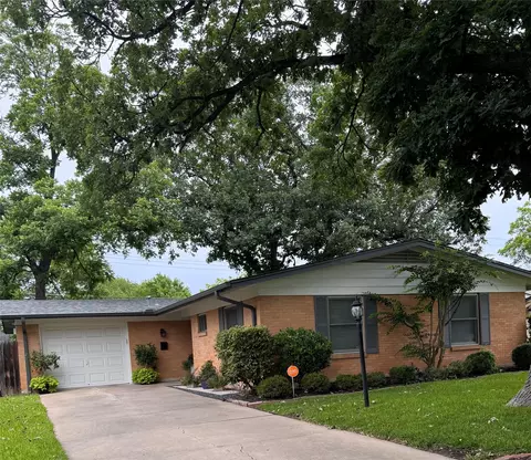 2114 Lanier Dr, Austin, TX 78757