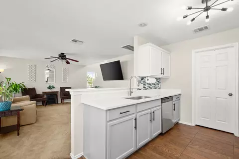216 Sweet Leaf Ln, Pflugerville, TX 78660
