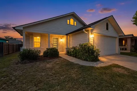 3906 Reeders Dr, Austin, TX 78725