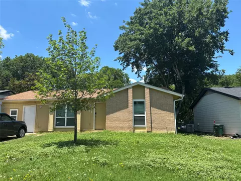 4914 Canella Dr, Austin, TX 78744