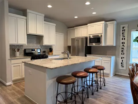 Kitchen - 2336 Hagerman Rd, Conroe, TX 77384 photo 1 of 2