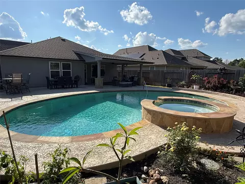 Exterior - 2336 Hagerman Rd, Conroe, TX 77384 photo 7 of 10