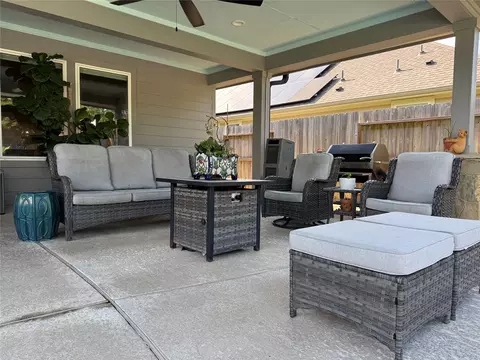 Exterior - 2336 Hagerman Rd, Conroe, TX 77384 photo 5 of 10