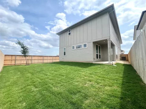 Exterior - 310 Young St, Buda, TX 78610 photo 3 of 5