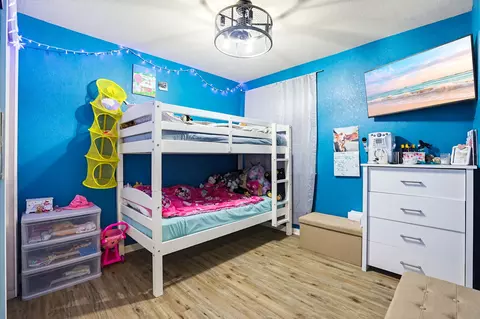 Bedroom - 138 Talon Dr, Luling, TX 78648 photo 3 of 3