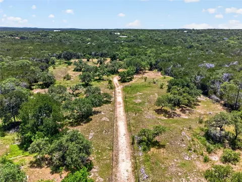 1401 Valley View Rd, Wimberley, TX 78676