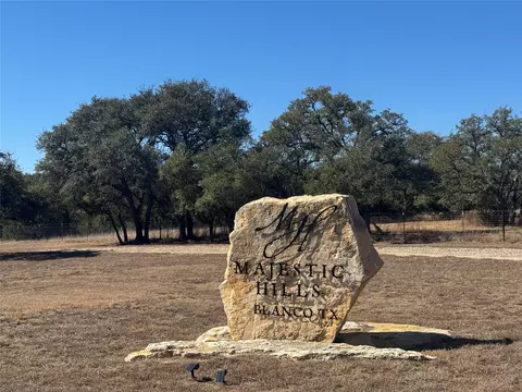 0 E Majestic Creek Dr #LOT 10, Blanco, TX 78606