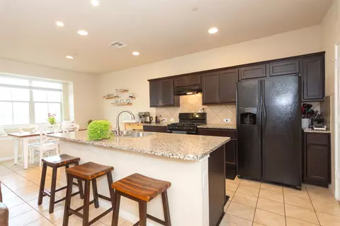 2880 Donnell Dr #2203, Round Rock, TX 78664