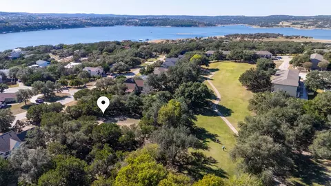 19043 Venture Dr, Point Venture, TX 78645
