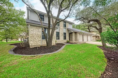 9401 Topridge Dr, Austin, TX 78750