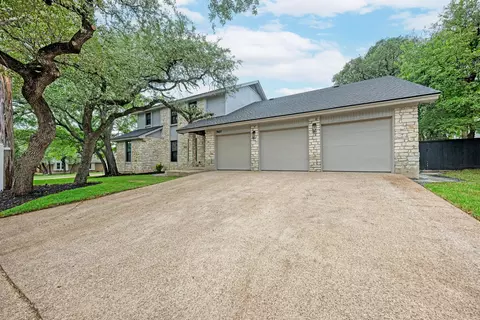 9401 Topridge Dr, Austin, TX 78750