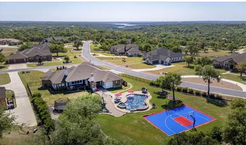401 Highland Bluff Dr, Georgetown, TX 78633