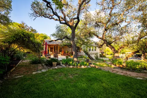 5504 Lands End St, Austin, TX 78734