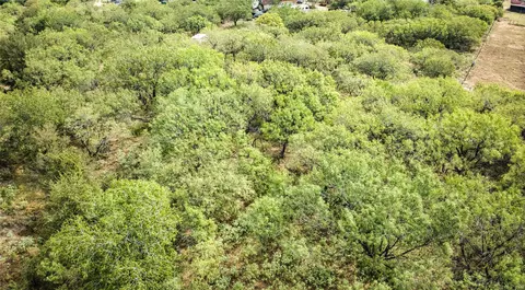 2900 Salt Flat Rd, Luling, TX 78648 photo 6