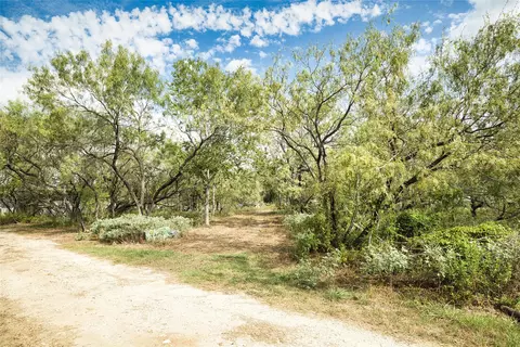 2900 Salt Flat Rd, Luling, TX 78648 photo 11