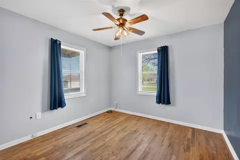 707 Brown St, Lampasas, TX 76550