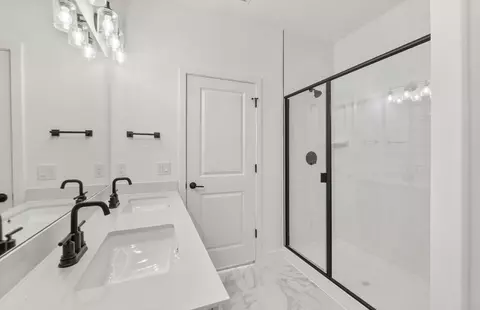596 Rubber Tree Way, Buda, TX 78610 photo 8