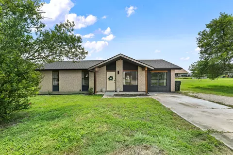 308 River Hills Dr, San Marcos, TX 78666