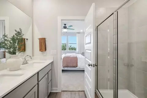 Bath - 10521 Agile Ln, Buda, TX 78610 photo 1 of 4