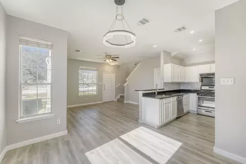 904 Sebastian Bnd #B, Pflugerville, TX 78660