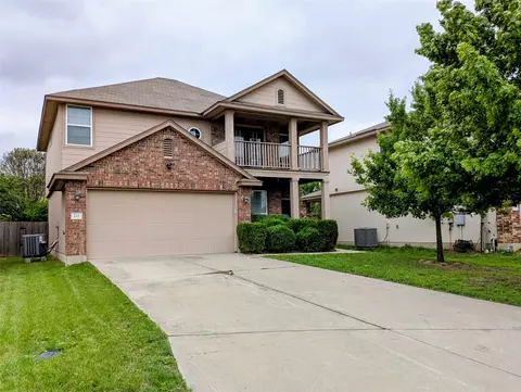 212 Foster Ln, Jarrell, TX 76537