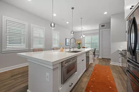 Kitchen - 4515 Unity Cir, Austin, TX 78731 photo 2 of 3