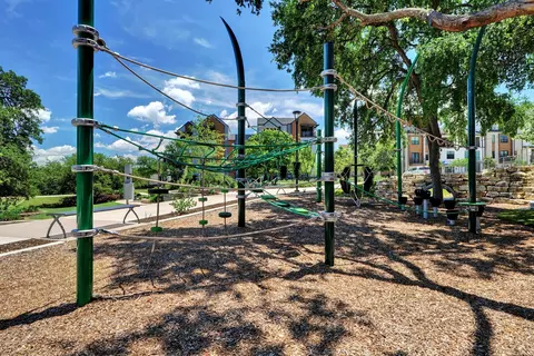 View/Area - 4515 Unity Cir, Austin, TX 78731 photo 5 of 5