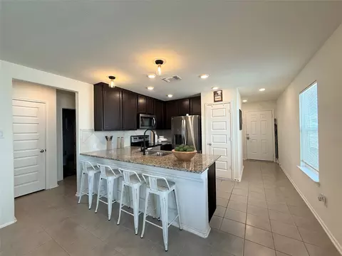 Kitchen - 320 Katie Elder Dr, Jarrell, TX 76537 photo 1 of 3