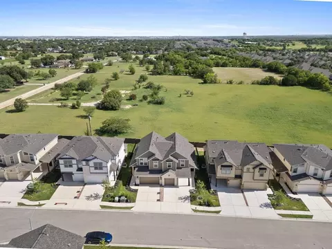 2206 Cornfield Dr # B, Pflugerville, TX 78660