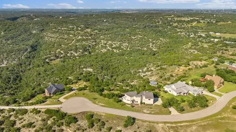 360 Stacey Ann Cv, Dripping Springs, TX 78620