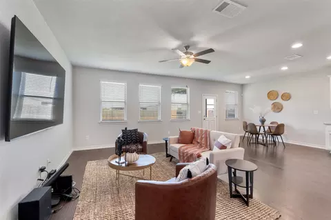 5944 Agostino Dr, Round Rock, TX 78665
