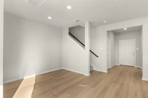 25628 Wheat Seed Ln, Elgin, TX 78621