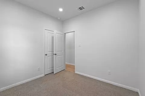 141 Hatari Trl, Jarrell, TX 76537 photo 19