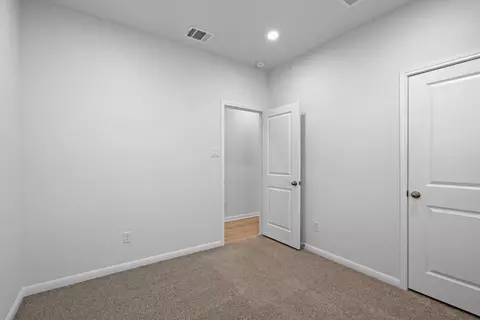 141 Hatari Trl, Jarrell, TX 76537 photo 17