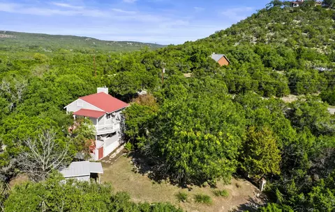 131 Belle Dr, Wimberley, TX 78676