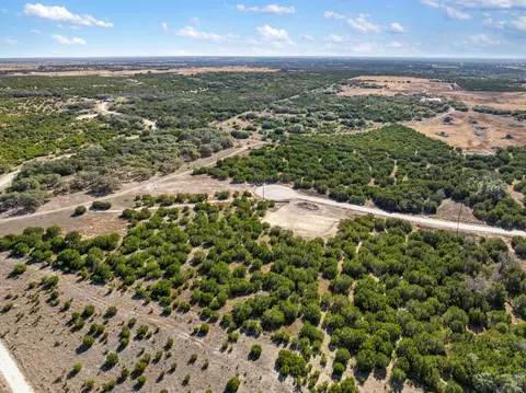 182 Whispering Wind Rd, Bertram, TX 78605 photo 5
