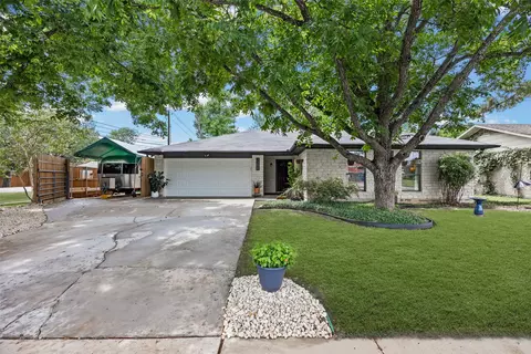 7208 Reaburn St, Austin, TX 78749