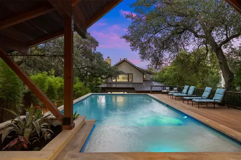 1704 E Side Dr, Austin, TX 78704