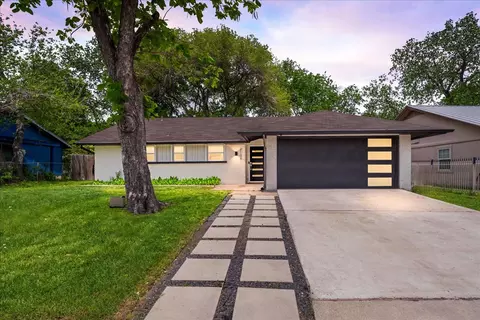 2108 Deadwood Dr, Austin, TX 78744