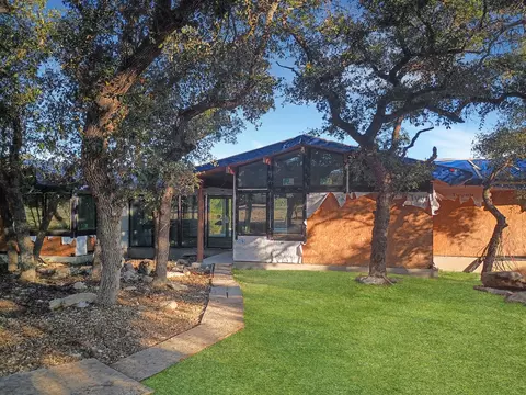 1722 Paradise Pkwy, Canyon Lake, TX 78133