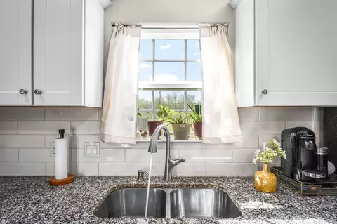 Kitchen - 224 Spruce Ave, Luling, TX 78648 photo 4 of 4