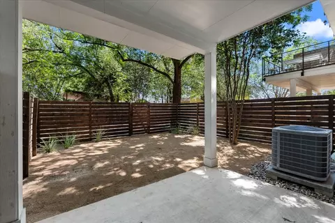 Exterior - 1801 E 2nd St #8, Austin, TX 78702 photo 3 of 7