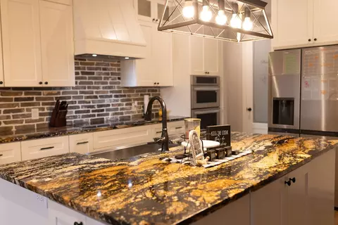 Kitchen - 111 Powder Rdg, Luling, TX 78648 photo 3 of 3