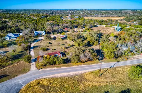 115 Fischer Store Rd, Fischer, TX 78623