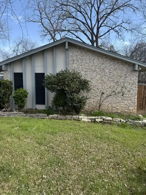 9505 N Creek Dr, Austin, TX 78753