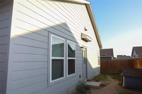 Exterior - 17804 Rye Spring Dr, Elgin, TX 78621 photo 5 of 9
