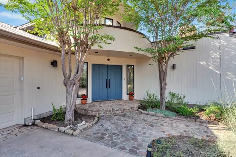 100 Derby Dr, Spicewood, TX 78669