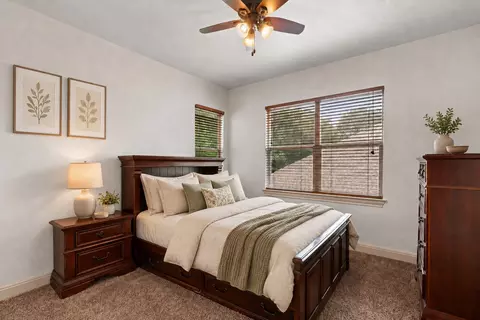 Bedroom - 1711 Manada Trl, Leander, TX 78641 photo 4 of 5