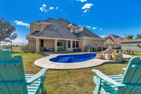 100 Apache Pass, Hutto, TX 78634
